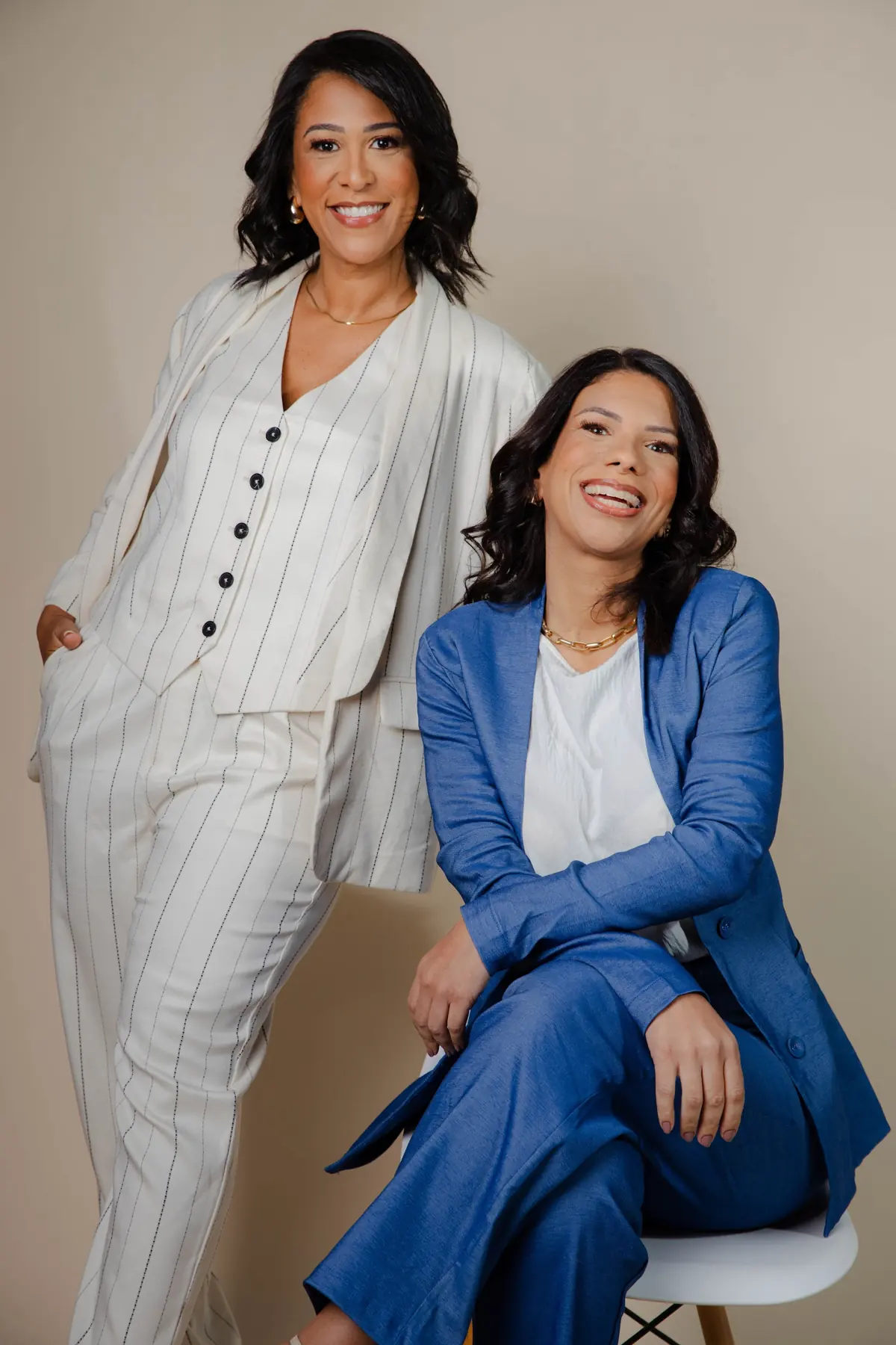 As irmãs dentistas Dra. Talita e Dra. Tárcia Mendanha dos Reis